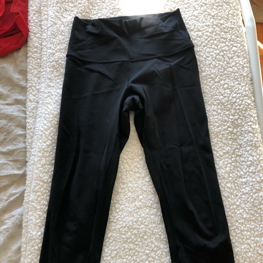 Lululemon wanderlust cropped leggings